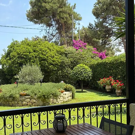 Galanis Apartment Áfitos